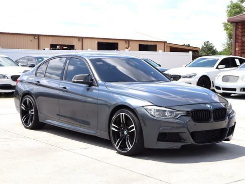Used 2018 BMW 340i Sedan RWD image 9