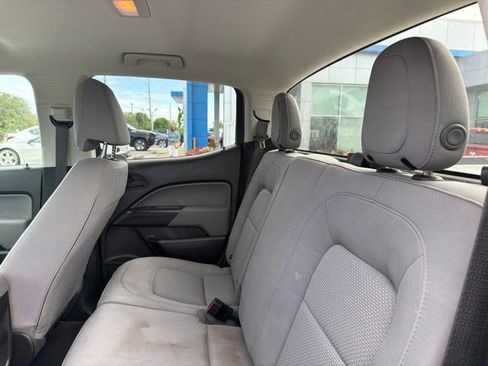 Used 2020 Chevrolet Colorado W/T w/ Custom Special Edition RWD image 9