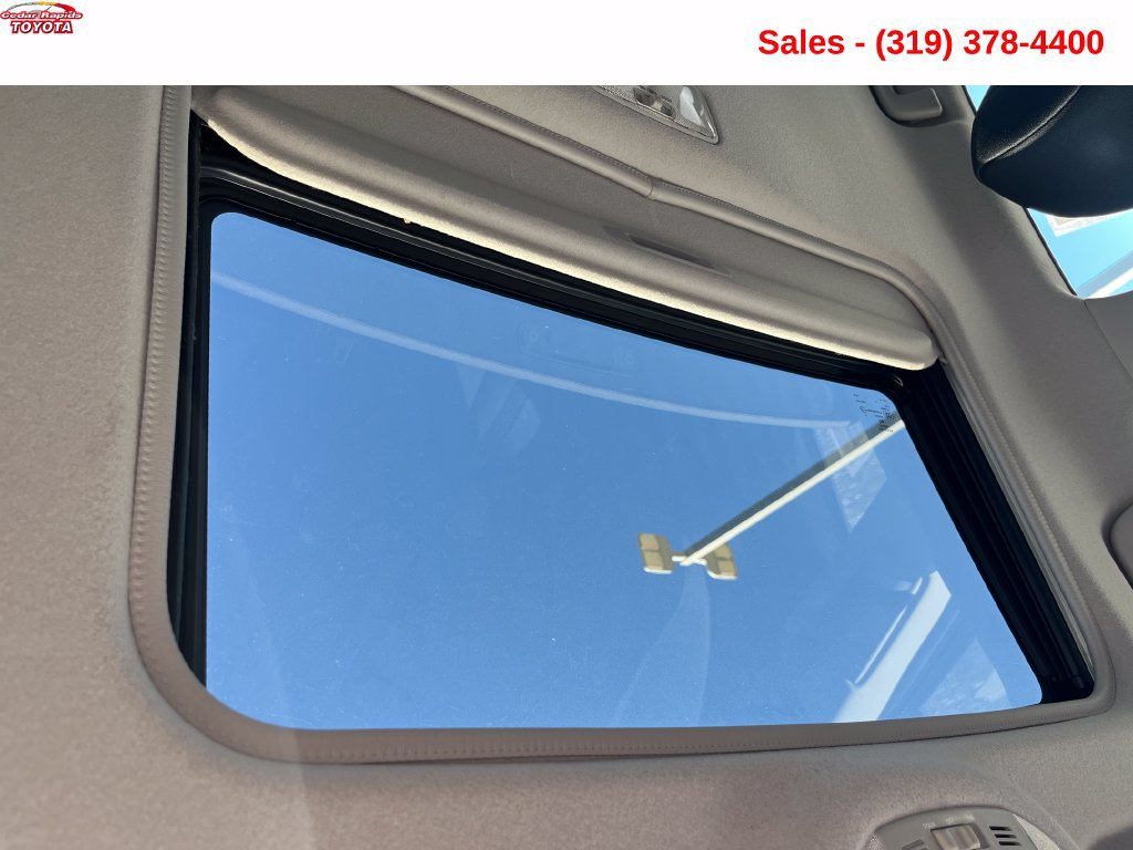 Used 2009 Toyota Corolla S w/ Sport Pkg FWD image 18