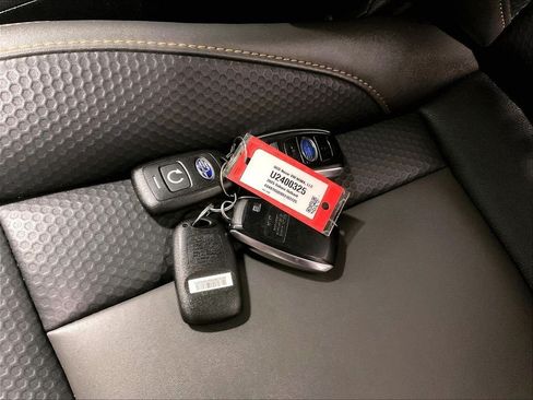 Used 2025 Subaru Outback Wilderness AWD/4WD image 30