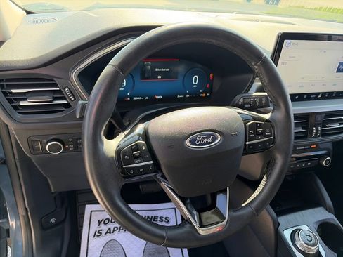 Used 2023 Ford Escape Active w/ Tech Pack #2 AWD/4WD image 28