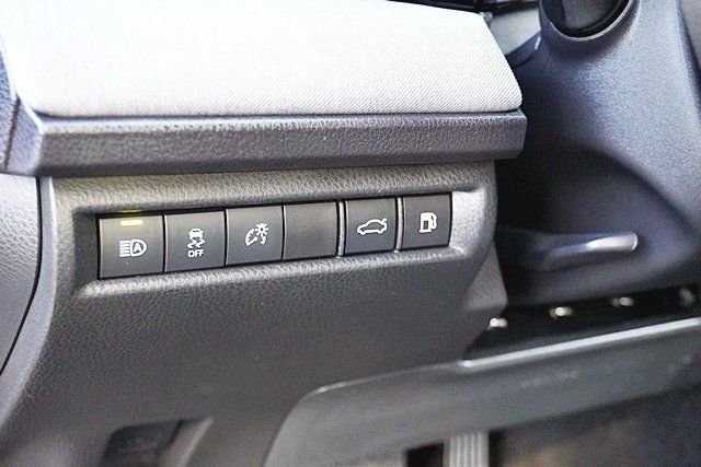 Used 2026 Toyota Camry LE FWD image 34