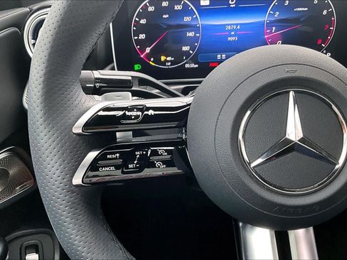 Used 2024 Mercedes-Benz CLE 300 4MATIC Coupe image 24