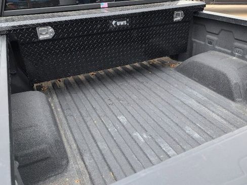 Used 2021 Chevrolet Silverado 1500 LTZ image 10