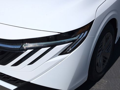 New 2026 Nissan Sentra S w/ Floor Mat Package image 8