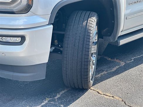 Certified 2018 GMC Sierra 1500 Denali w/ Denali Ultimate Package image 25