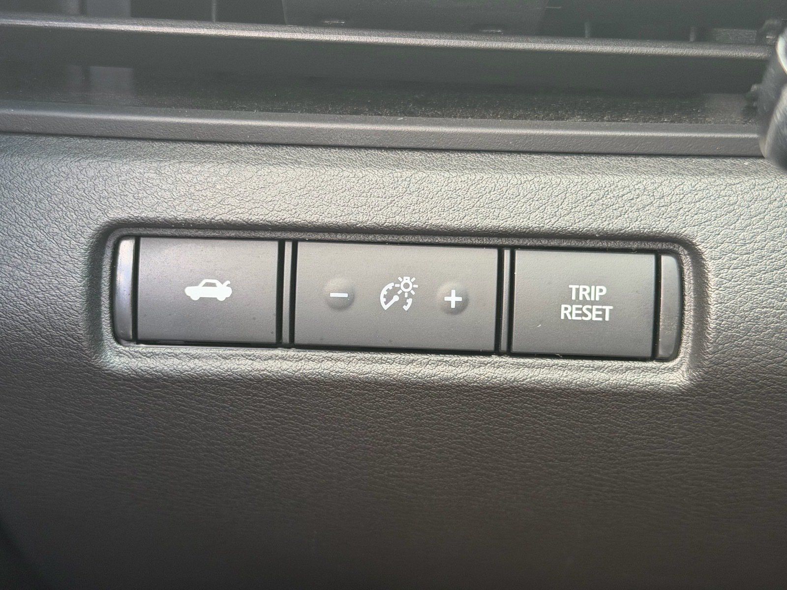 Certified 2023 Nissan Altima 2.5 SV FWD image 30