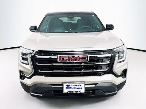 New 2026 GMC Terrain Elevation image 2