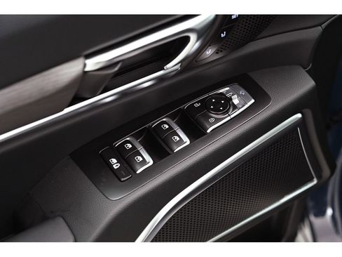 New 2025 Kia Telluride AWD image 17