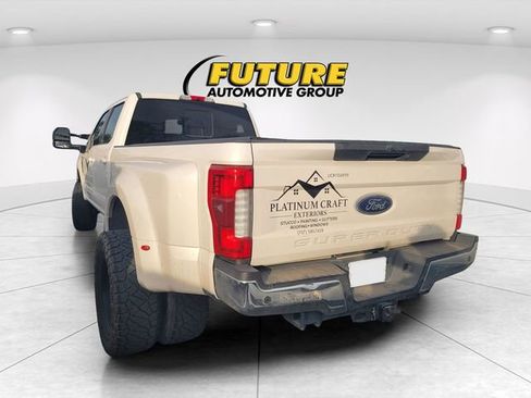 Used 2017 Ford F350 Lariat w/ Lariat Ultimate Package AWD/4WD image 3