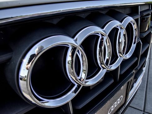 Certified 2023 Audi Q8 Premium Plus w/ Premium Plus Package image 24