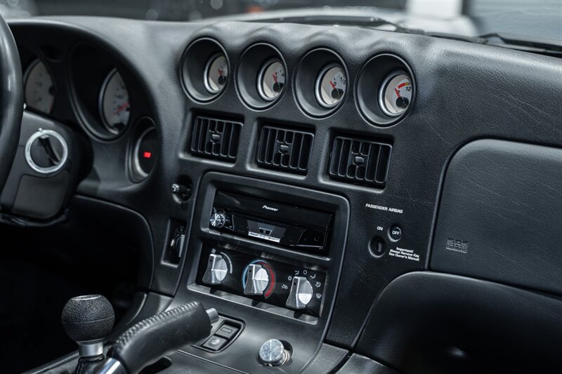 Used 2000 Dodge Viper GTS RWD image 56