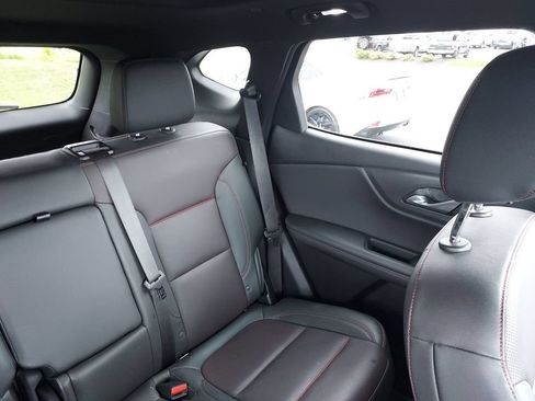 Used 2022 Chevrolet Blazer RS w/ Enhanced Convenience Package FWD image 14