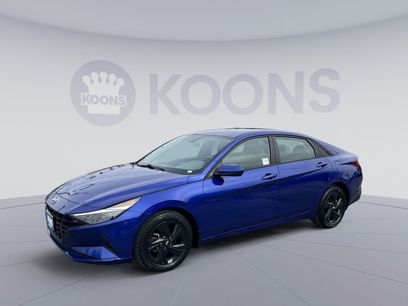 Used 2023 Hyundai Elantra SEL
