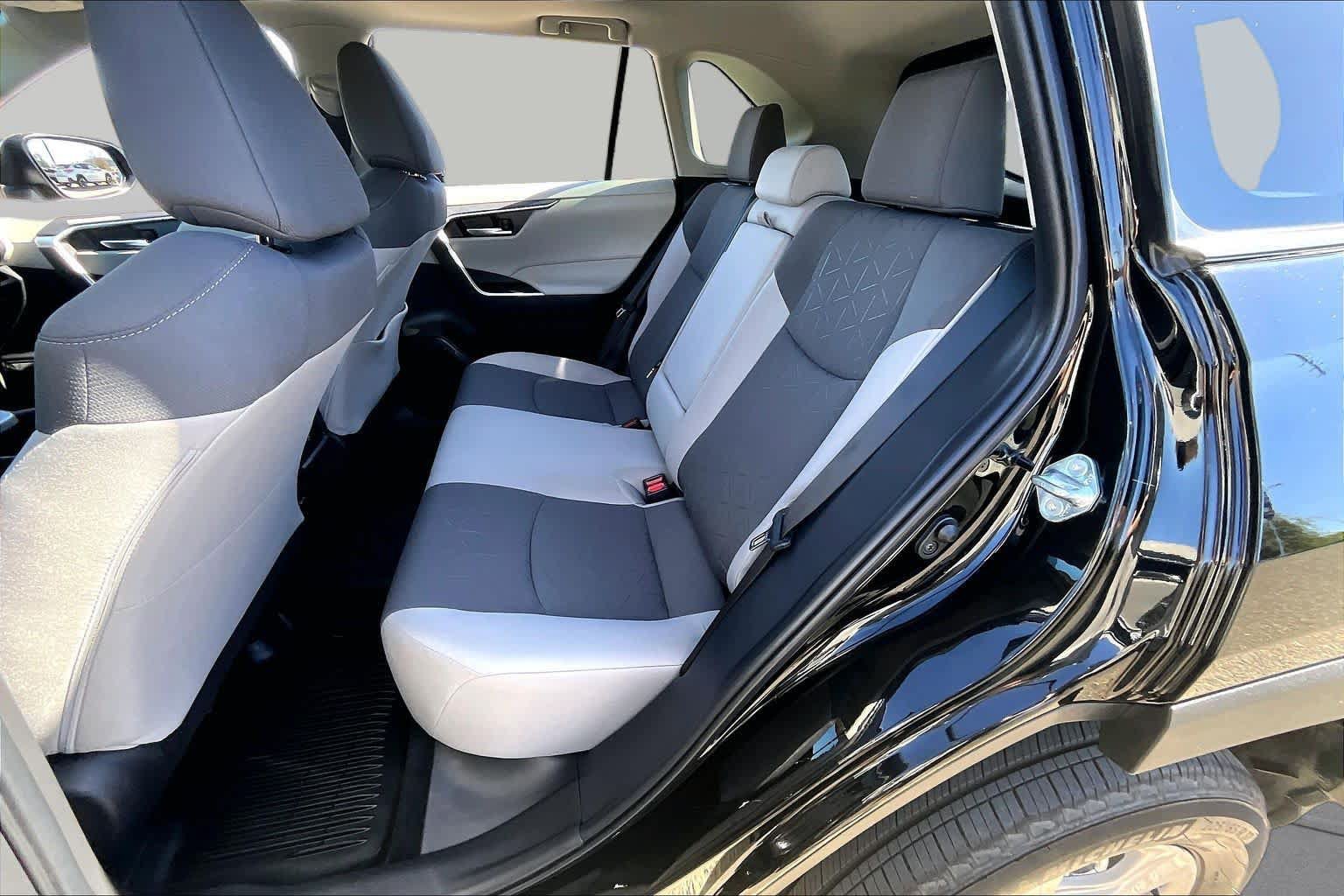 Certified 2025 Toyota RAV4 XLE w/ Convenience Package AWD/4WD image 20