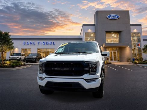 Used 2022 Ford F150 Lariat w/ Equipment Group 502A High AWD/4WD image 3