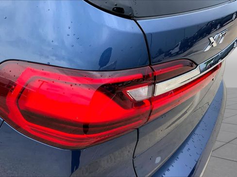 Used 2019 BMW X7 xDrive40i w/ Premium Package AWD/4WD image 28