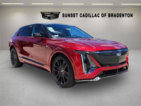 New 2026 Cadillac Lyriq V w/ Exterior Carbon Fiber Package AWD/4WD image 1