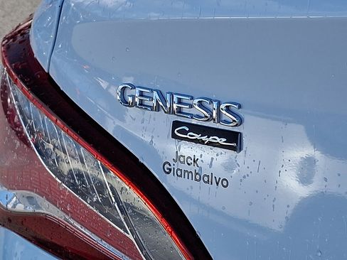 Used 2016 Hyundai Genesis 3.8 image 30