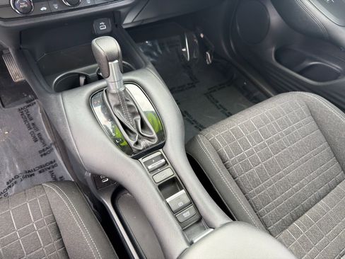 Used 2024 Honda HR-V LX image 21