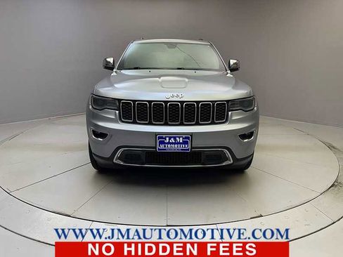 Used 2018 Jeep Grand Cherokee Limited w/ Luxury Group II image 8
