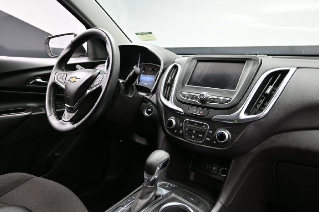 Used 2024 Chevrolet Equinox LT AWD/4WD image 15