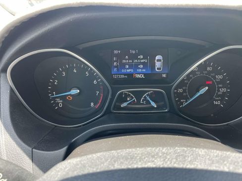 Used 2015 Ford Focus SE FWD image 18