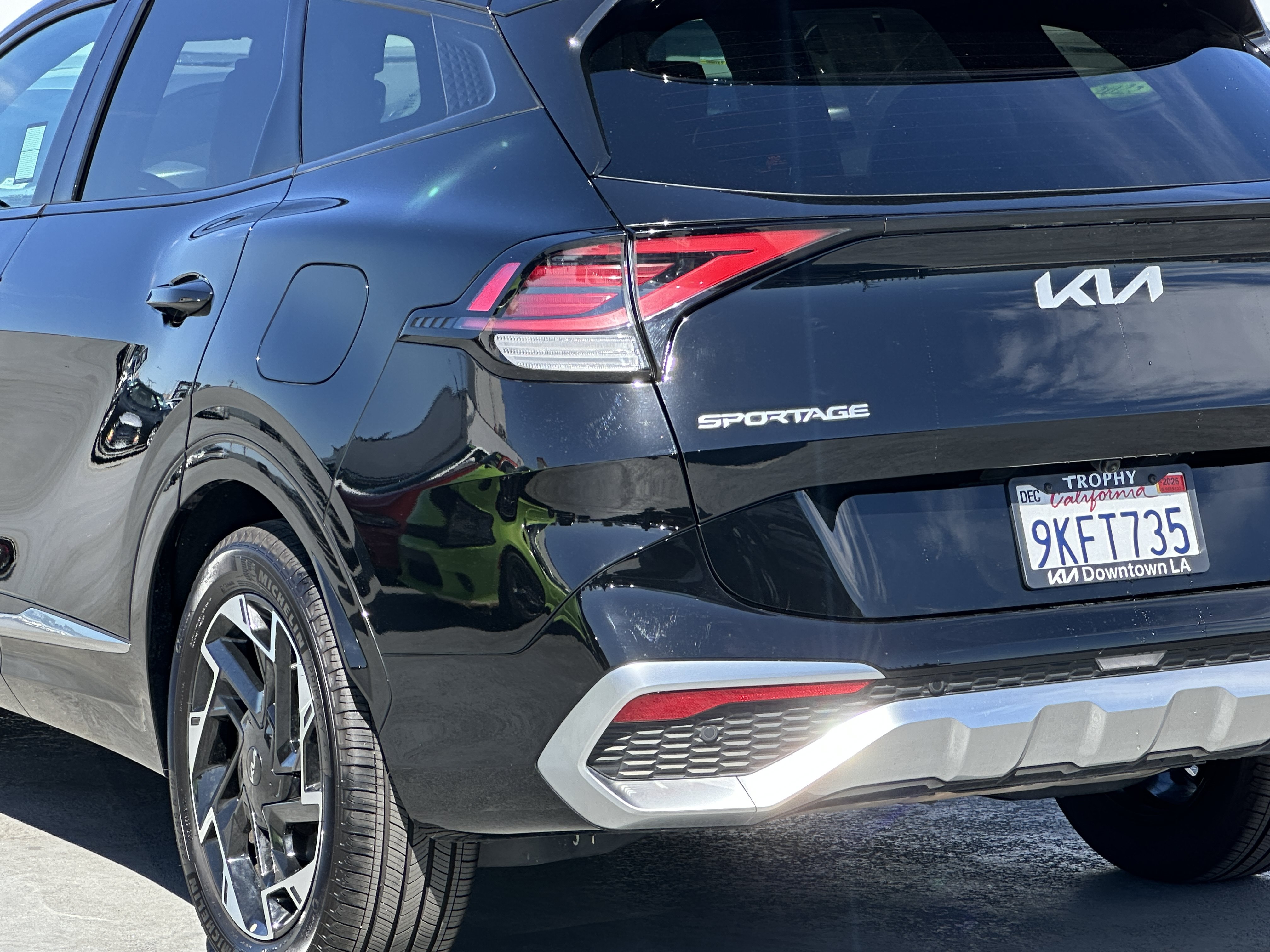 Used 2024 Kia Sportage SX FWD image 5