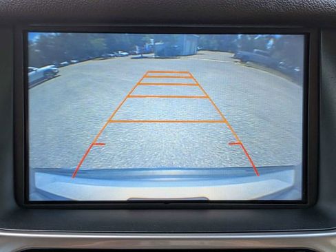 Used 2016 Chevrolet Suburban LTZ RWD image 23