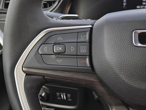New 2026 Jeep Grand Cherokee L Limited AWD/4WD image 10