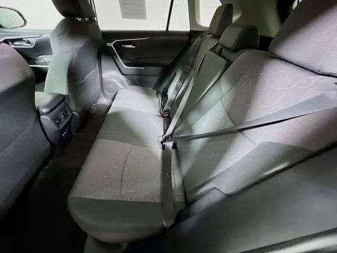 Certified 2025 Toyota RAV4 XLE image 21