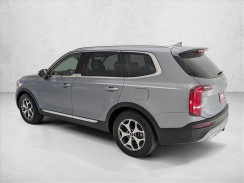 Used 2020 Kia Telluride EX w/ Towing Package AWD/4WD image 8