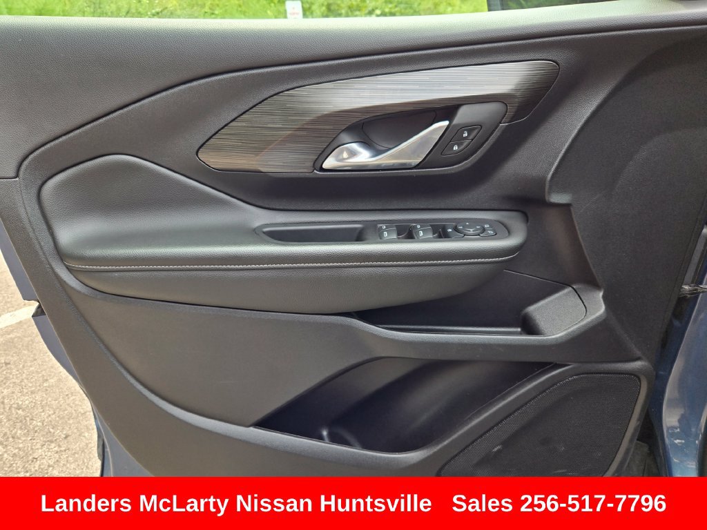 Used 2024 GMC Terrain SLE AWD/4WD image 20