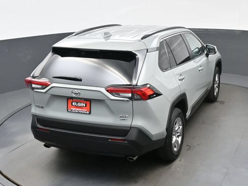 Used 2023 Toyota RAV4 XLE AWD/4WD image 40