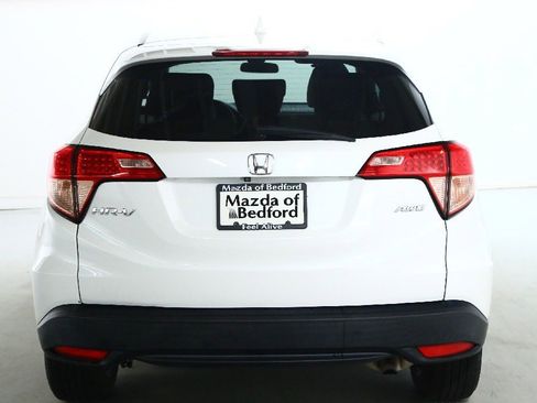 Used 2018 Honda HR-V EX image 42