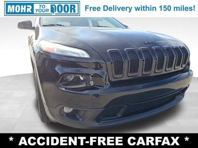 Used 2018 Jeep Cherokee Latitude w/ Altitude Package