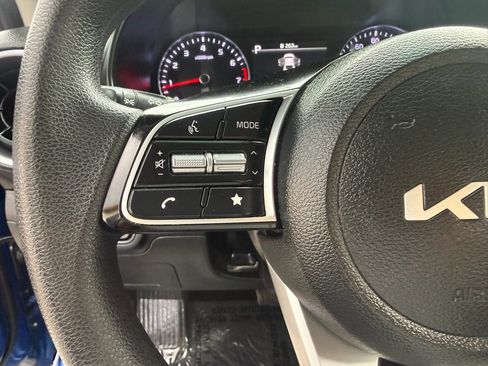 Used 2024 Kia Forte LXS w/ LXS Technology Package FWD image 19