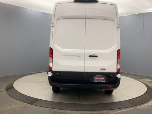 Used 2024 Ford Transit 250 148 High Roof RWD image 4
