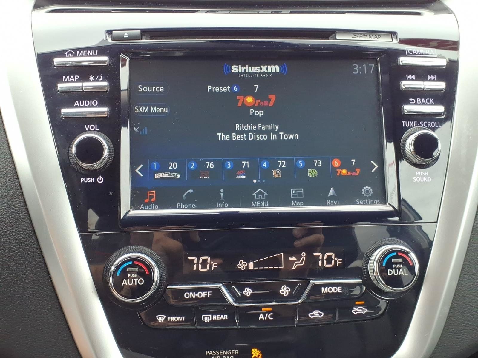 Used 2018 Nissan Murano Platinum w/ Cargo Package AWD/4WD image 22