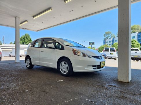 Used 2013 Honda Fit image 7