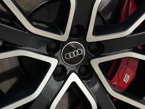 Used 2023 Audi S7 Premium Plus w/ Premium Plus Package image 91