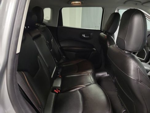Used 2020 Jeep Compass Limited AWD/4WD image 22