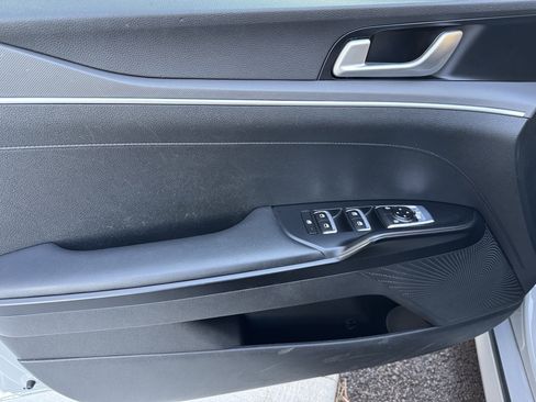 Used 2022 Kia K5 GT-Line image 21