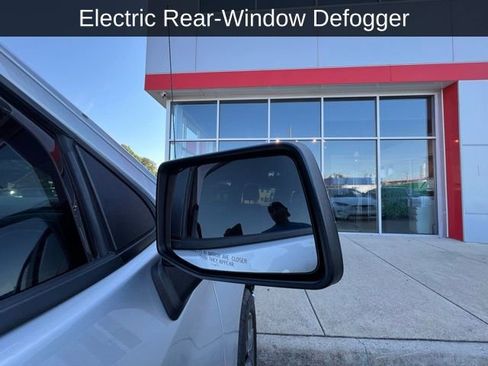 Used 2020 Chevrolet Silverado 1500 RST image 23