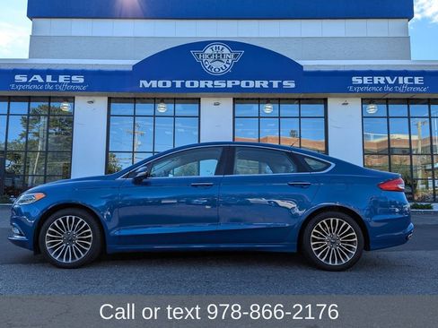 Used 2017 Ford Fusion SE AWD/4WD image 1