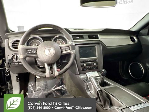 Used 2014 Ford Mustang Shelby GT500 w/ Equipment Group 821A RWD image 7