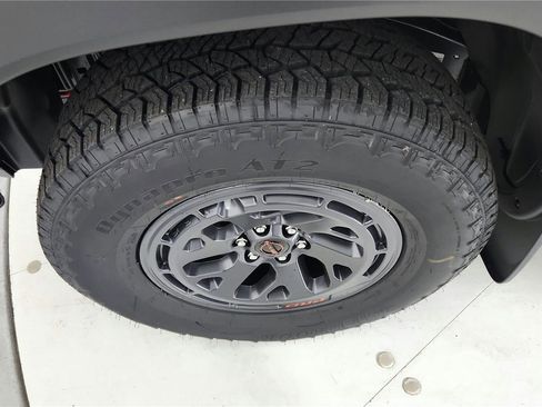 New 2026 Nissan Frontier PRO-4X w/ Pro-4x Convenience Package image 38