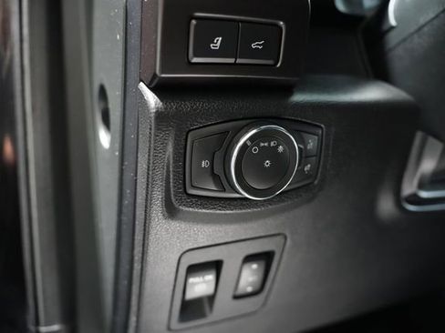 Used 2021 Ford Expedition Limited image 14