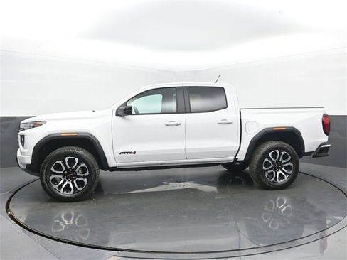 New 2026 GMC Canyon AT4 w/ AT4 Premium Package image 2