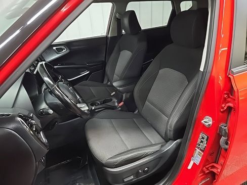 Used 2020 Kia Soul EX image 30